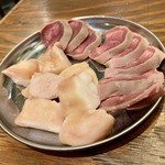 大衆ホルモン 池袋えん家 - 