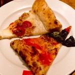 SALVATORE CUOMO & BAR - ピッツァは、美味しいです！！間違いないやつでした。窯焼きピザは最近よくあるけれど、恐らくこちらのピッツァはチーズのランクが良いのだと思いました。