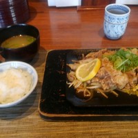 九州の旬 博多廊 大阪店 - レモンステーキランチ