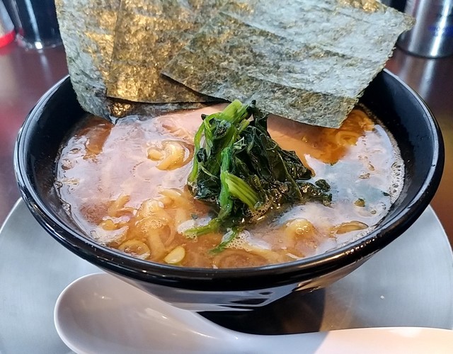 新潟流家系ラーメン 謙信 東新潟 ラーメン 食べログ 新潟流家系ラーメン 謙信 東新潟 ラーメン 食べログ