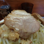 ラーメン二郎 - ウデ肉