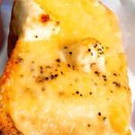 パン・オ・トラディショネル - よくばりチーズトースト(￥280)