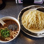 つけ麺道 一貫 - つけ麺 黒辛  麺大盛り