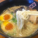 博多ラーメン　田中 - 博多らーめん（￥730）＋煮玉子（￥150）