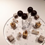 レフェルヴェソンス - 「小菓子」