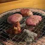 炭火焼肉 ホルモン にく式 - 