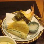 和食さと 浜北店 - 天ぷらです