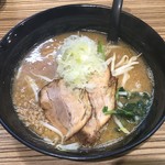 れいじ - 味噌ラーメン（税込750円）