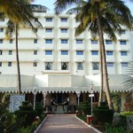 The Society - ホテルファッサード