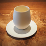 Fujiya 1935 - ホワイトアスパラガスのフラン ホタテの出汁