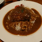 アルフレード - ハンバーグカレー。