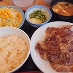 Matsuya - 牛焼肉Ｗ定食900円込