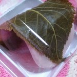 とらや - 桜餅　横から