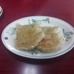 龍光園 - 野菜たっぷり味餃子（６個・２７０円）