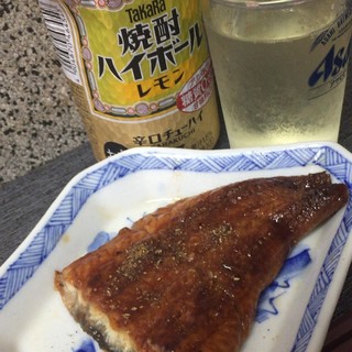 蛍池の角打ち By ササラモサラ たる谷酒店 たるやさけてん 蛍池 立ち飲み居酒屋 バー 食べログ