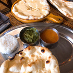 チキンカリーズ スパイス王国 - 