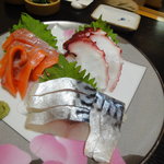 味彩 - 料理写真:刺し盛り