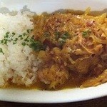 ロス・バルバドス - 2回目2011年11月11日カメルーン料理プーレヤッサ　鶏肉とレモンの白ワインで煮込み