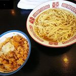 中華ソバ 伊吹 - 