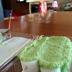 横丁とうふ店 最上川千本だんご - ずんだだんご