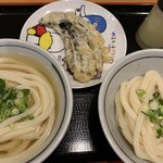 純手打ち讃岐うどん五郎 - しょうゆうどんセットわ（ひやあつ）となすの天ぷら