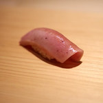 鮨 さかい - メジマグロ