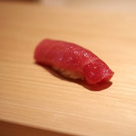 鮨 さかい - 鮪中トロ