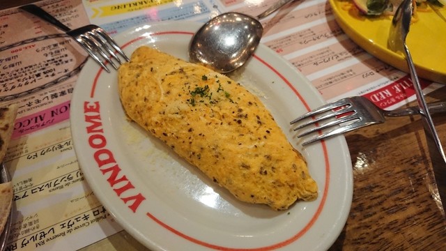 ヴァンドーム Vindome あおば通 ピザ ネット予約可 食べログ