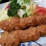 作 - 味噌串カツとサラダ