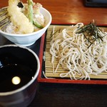 定食屋ジンベイ - 料理写真: