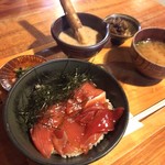 筥崎とろろ  - 筥とろ鉄火丼