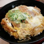金比羅うどん - カツ丼のアップ！(2019年3月)