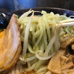 つるおか家 - 辛味噌ラーメン850円