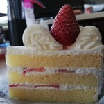 オランダ家 - 料理写真:ショートケーキ(400円)