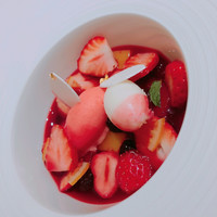 ロオジエ - デザート2  苺のヴァリエーション