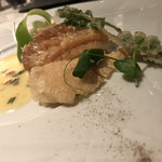 ビュー＆ダイニング コトシエール - 甘鯛をカリッとポワレ 季節の筍添え 桜のブールブランソース