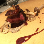 ビュー＆ダイニング コトシエール - 国産牛フィレ肉とフォアグラのポワレ ロッシーニ風 トリュフのソースで