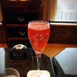 スプレンディド - イチゴのカクテル（ノンアルコール）