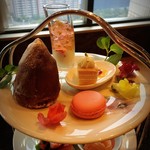 スプレンディド - イチゴ尽くしのアフタヌーンティー 上段