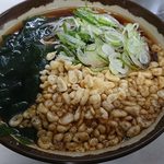 百万石 - たぬきそば(330円)