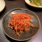 USHIGORO S. - 金時人参のきんぴら