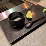 USHIGORO S. - 本山葵、酢橘、ゲランド塩