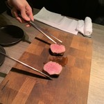 USHIGORO S. - 滑らかな切り口