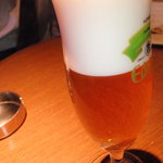フィッシャーマンズビアカフェ・オイスターズ - ビール１（エーデルピルス）（730円）