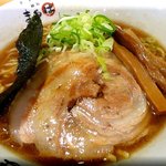 麺処まるは 健松丸 - あっさり醤油そば大盛