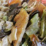Yuuyuu - ソース味の炒められた野菜