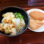 Masu Udon - 鶏天ぶっかけ冷と、特製ミンチと、鶏のカリカリ揚げ