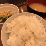 Okonomiyaki Hakoko Yanen - お好み焼ランチ ¥830+tax
                        ごはんのランチセット