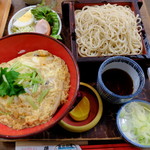 謙徳蕎麦 - “玉子丼セット”