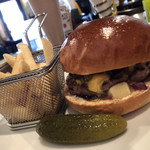 シェイクツリー バーガー＆バー - オリジナルバーガー